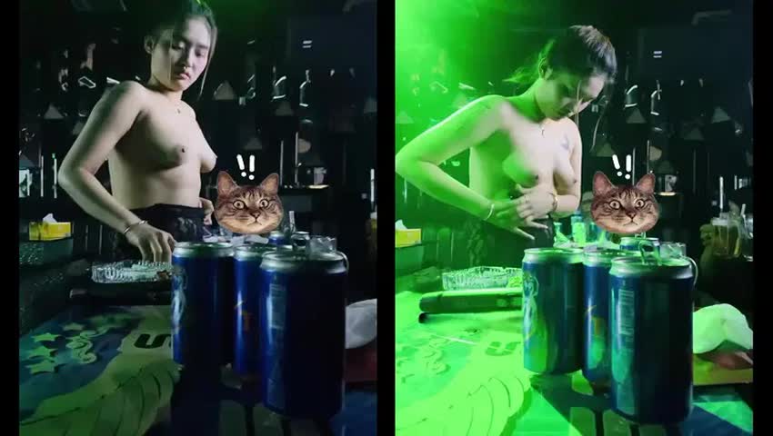 Cuối tuần đi karaoke khỏa thân ăn nhậu cùng anh em, vậy nó mới đẳng cấp chứ