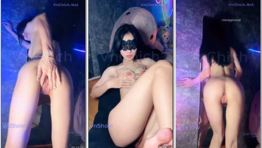 Em idol kính cận mình dây mặt xinh livestream sex lắc đít show móc lồn hồng cực ngon – Phần 4